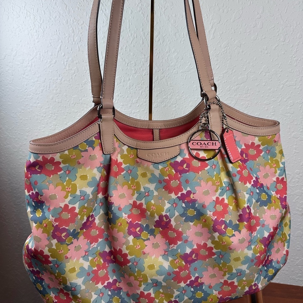 Coach Peyton Canvas Floral Multicolor Large Tote Bag